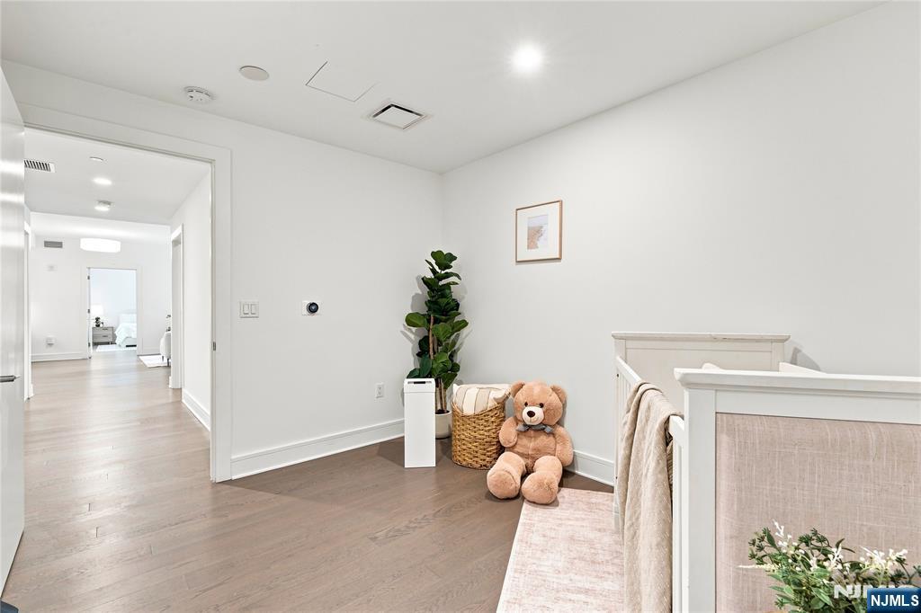 9 Ave At Port Imperial 413 Property Photo 25