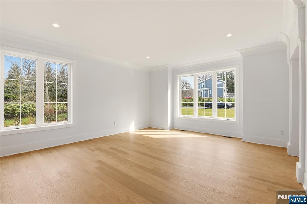 26 Huff Terrace Property Photo 5