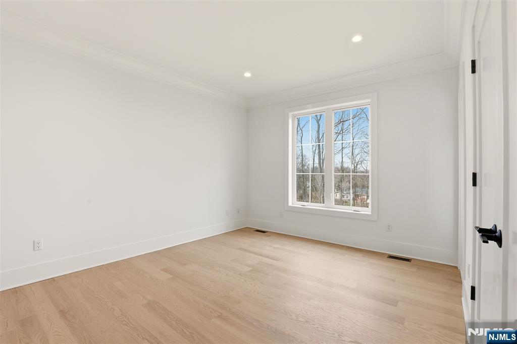 26 Huff Terrace Property Photo 17