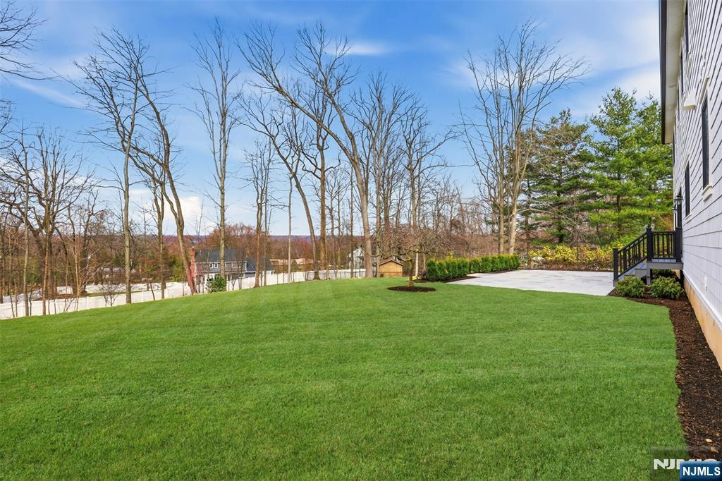 26 Huff Terrace Property Photo 44