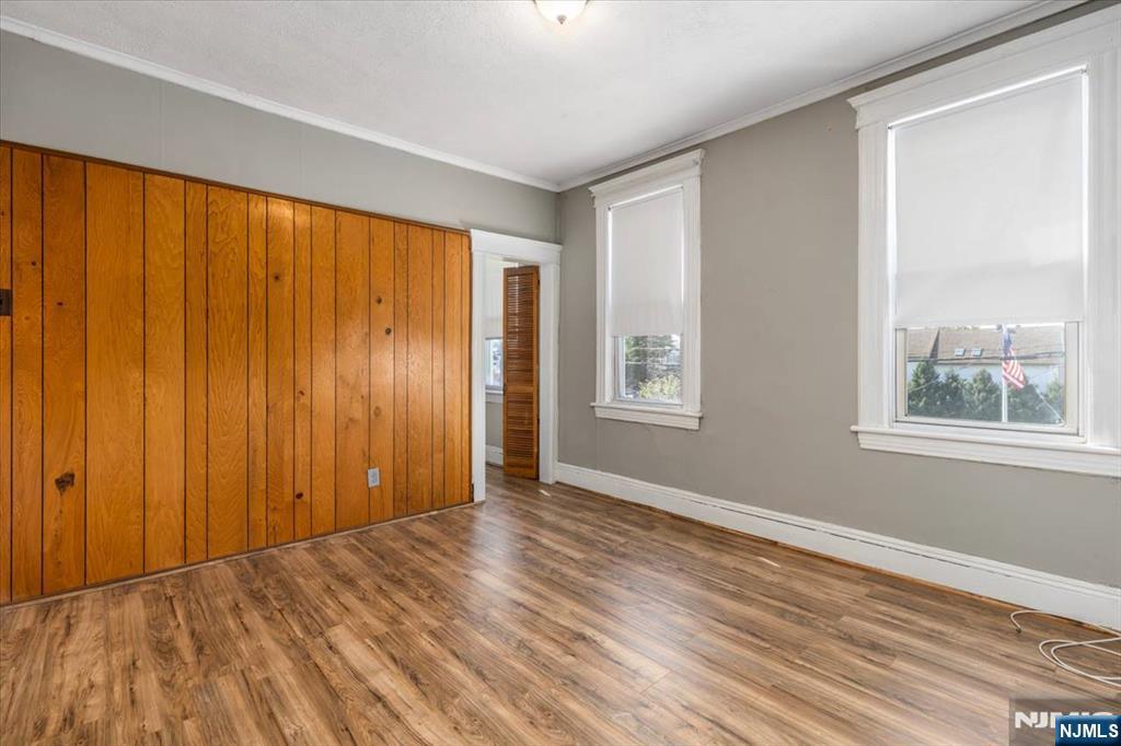 341 Grove Street Property Photo 18