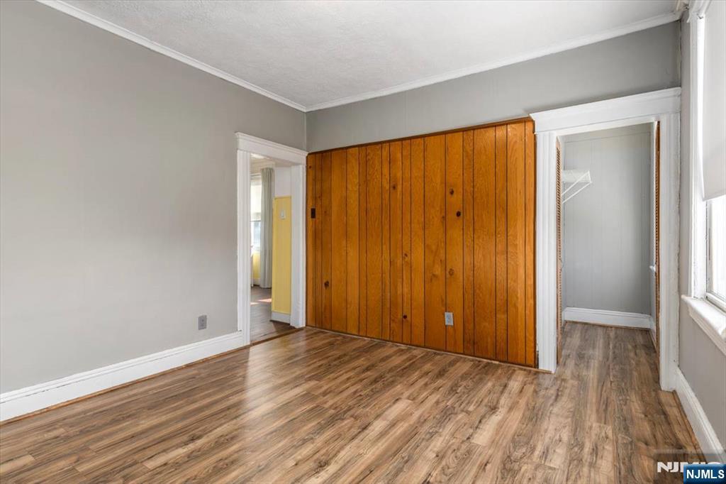 341 Grove Street Property Photo 19