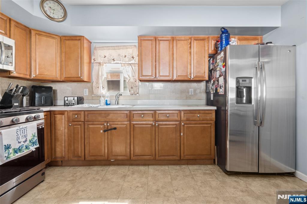 1214 78th Street Property Photo 25