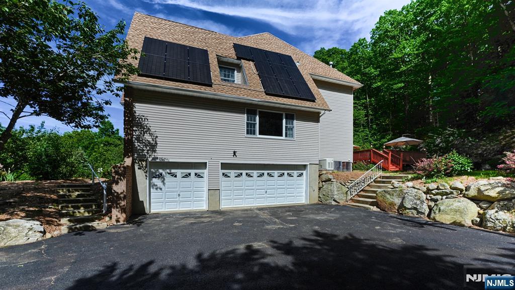 26 Stonehedge Drive Property Photo 41