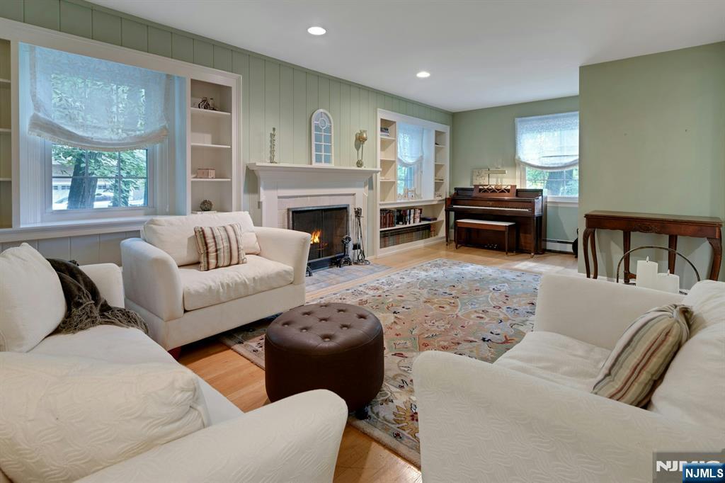 16 Rockledge Road Property Photo 6