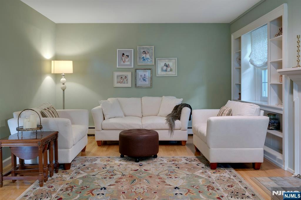 16 Rockledge Road Property Photo 7