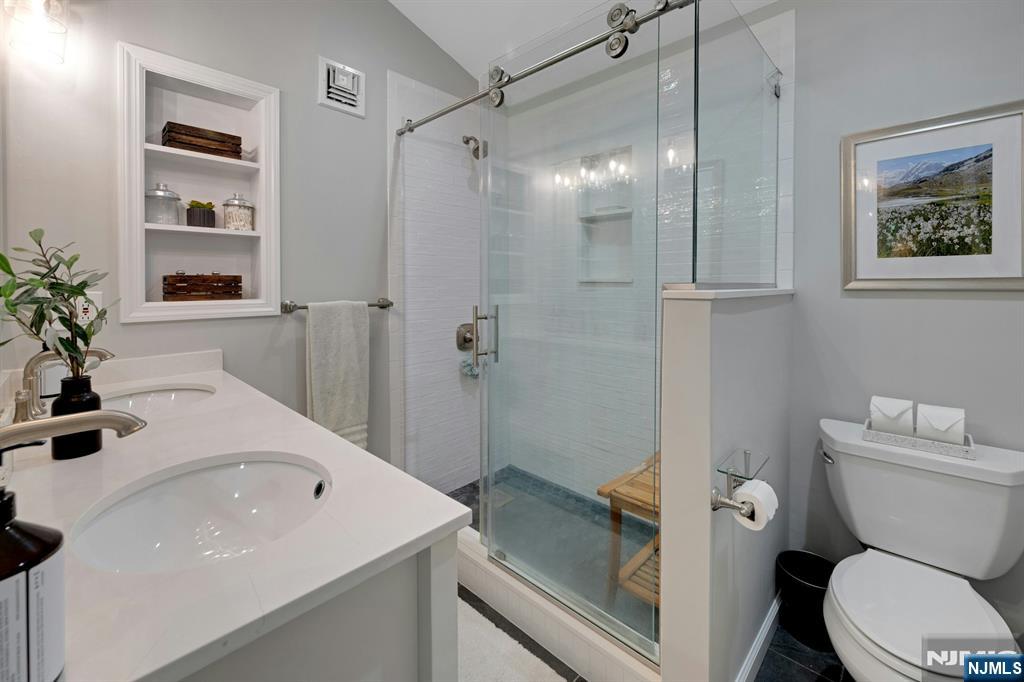 16 Rockledge Road Property Photo 22