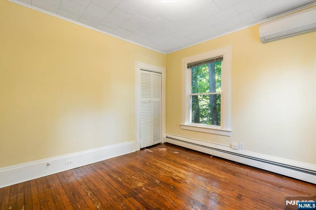 194 Christie Heights Street Property Photo 23