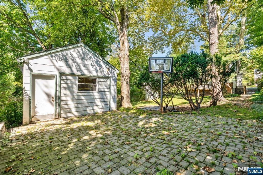 194 Christie Heights Street Property Photo 39