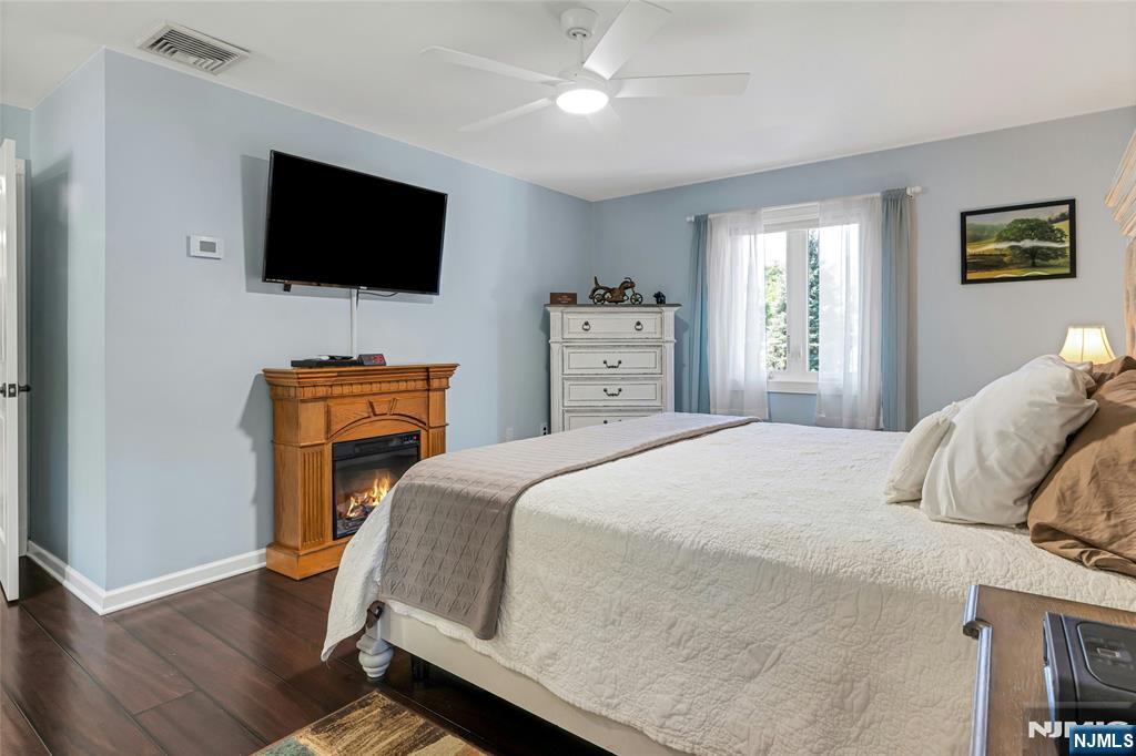 1034 Green Pond Road Property Photo 14