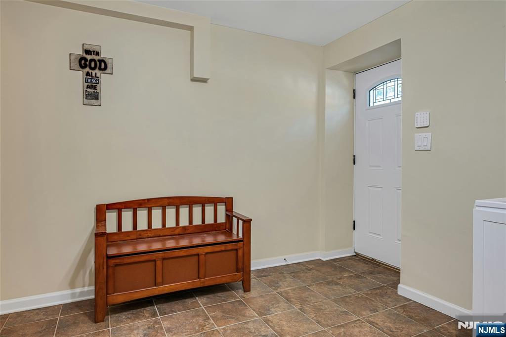 1034 Green Pond Road Property Photo 20