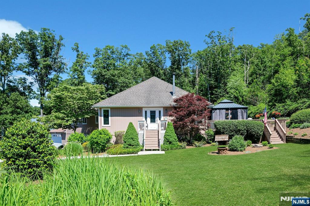 1034 Green Pond Road Property Photo 30