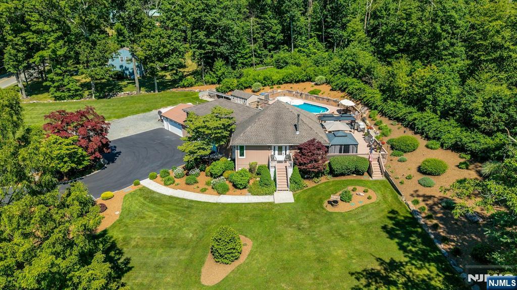 1034 Green Pond Road Property Photo 35