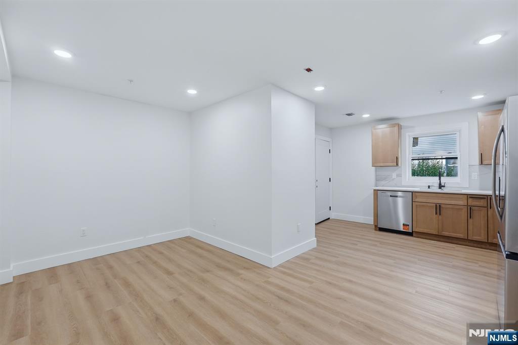 92 Speedway Avenue Property Photo 37