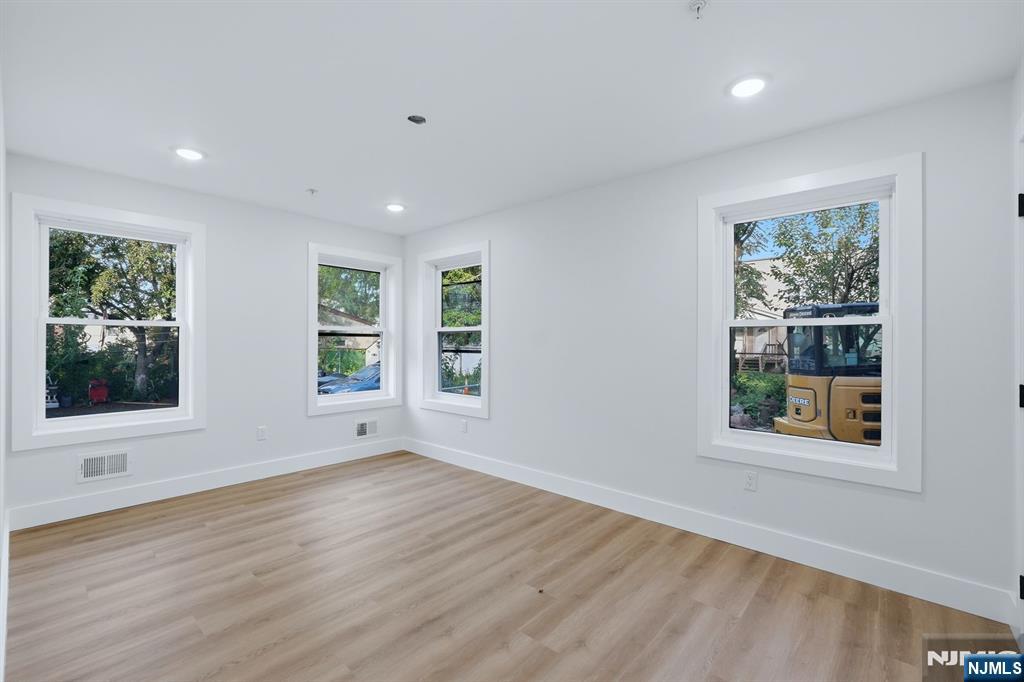 92 Speedway Avenue Property Photo 42