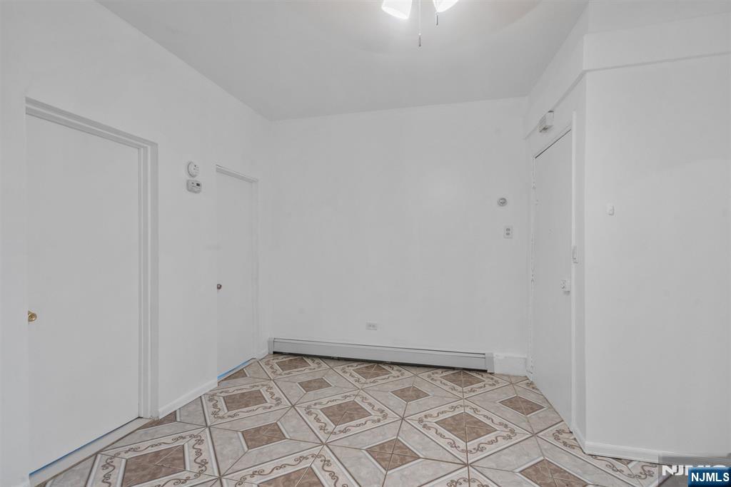 303 43rd Street Property Photo 12