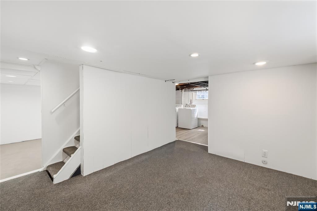 437 4th Avenue Property Photo 23