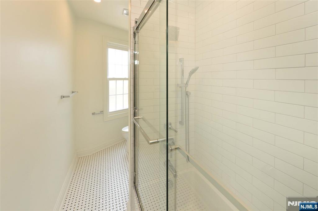 153 Dayton Street 3 Property Photo 7