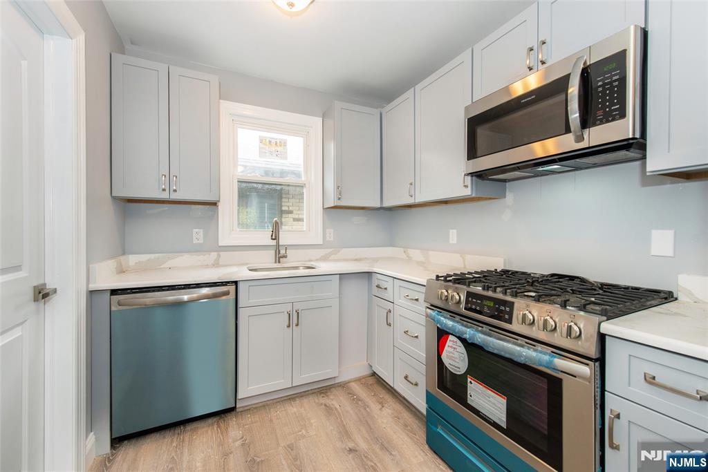 31 Mulberry Street Property Photo 2
