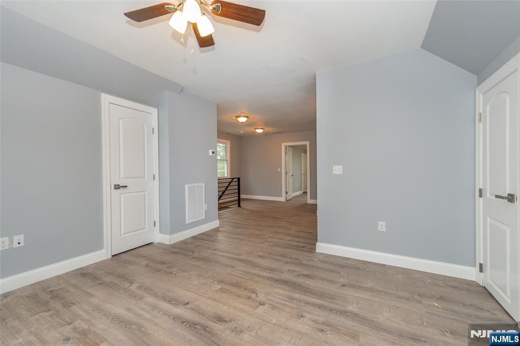 31 Mulberry Street Property Photo 7