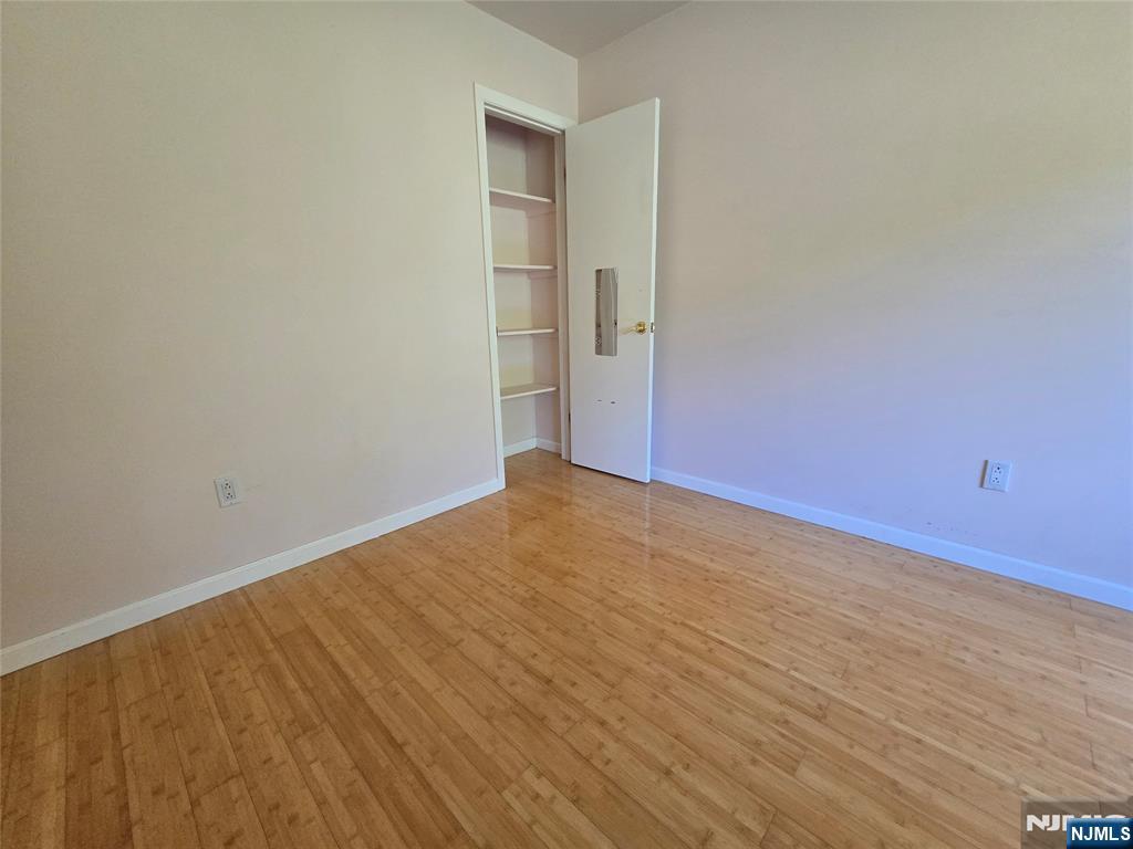 18 Linwood Avenue T008 Property Photo 12