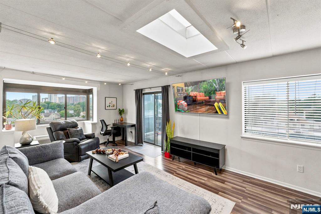 5 Linden Street 6g Property Photo 1