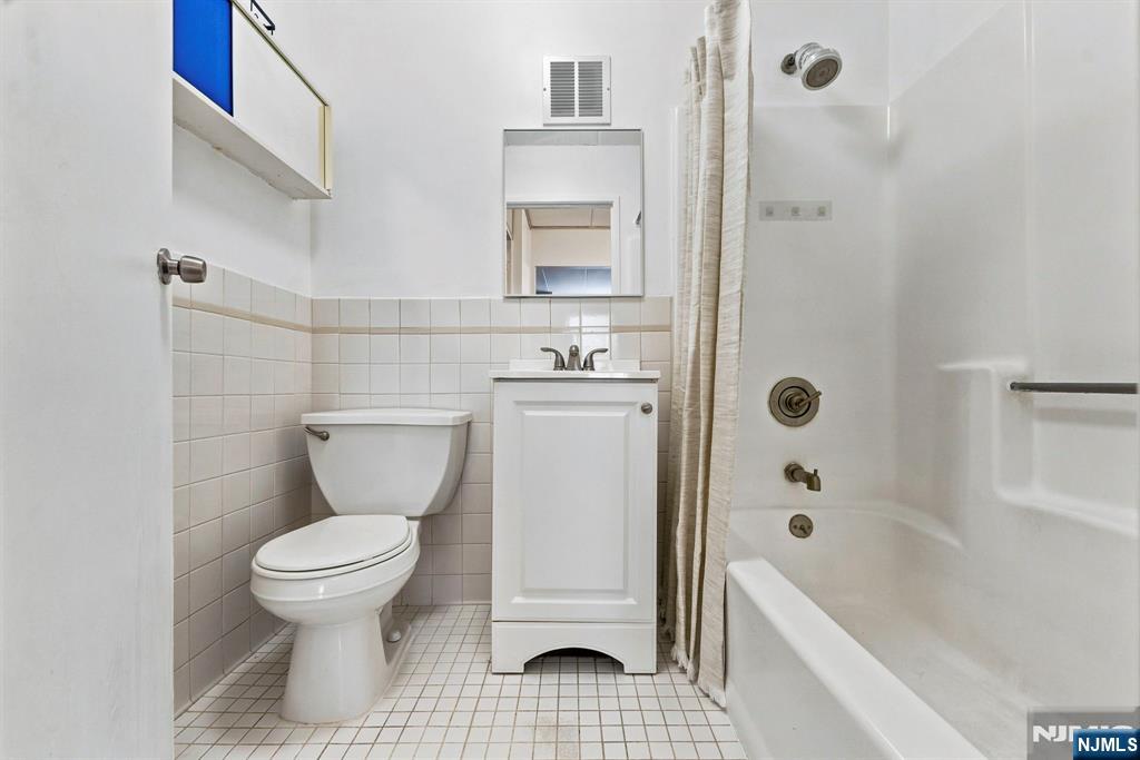 5 Linden Street 6g Property Photo 13