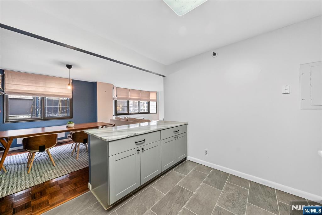 326 Prospect Avenue 9j Property Photo 11