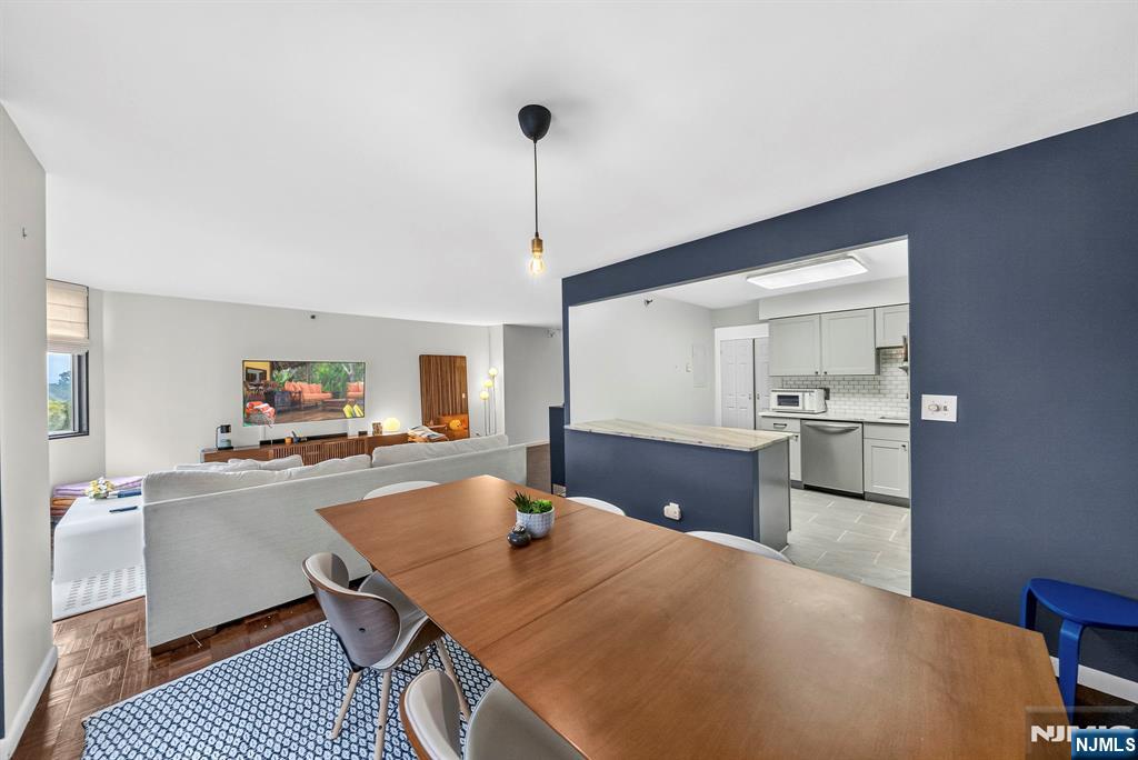 326 Prospect Avenue 9j Property Photo 12