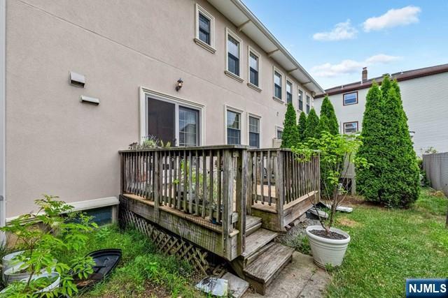 400 E 54th Street A Property Photo 29