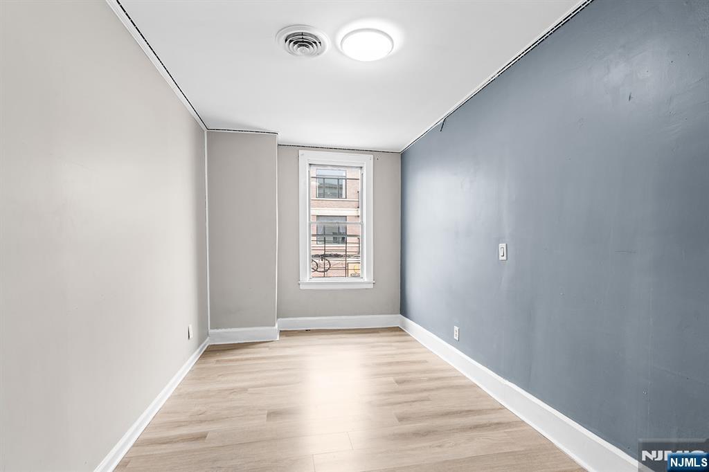 200 Ferry Street Property Photo 20