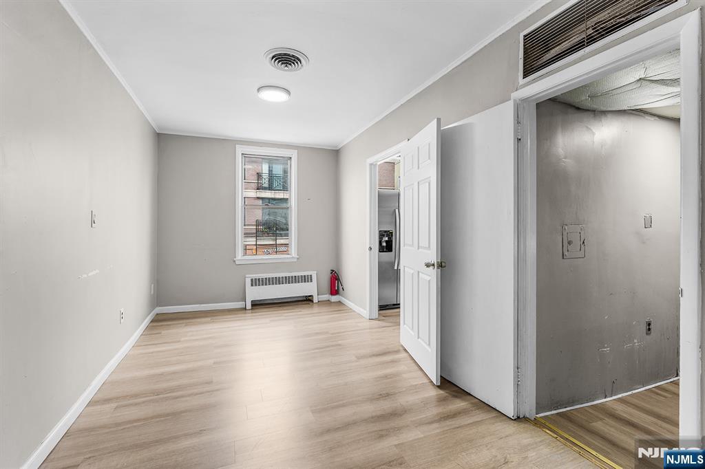 200 Ferry Street Property Photo 21