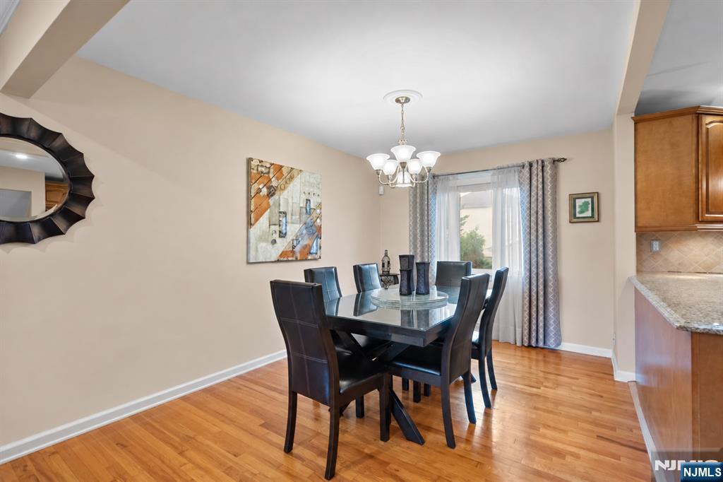 8 Vanderbilt Place Property Photo 8