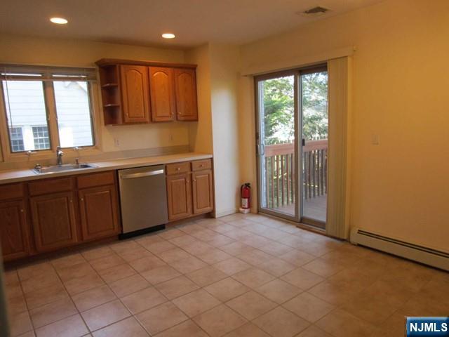 55 Columbus A Property Photo 8