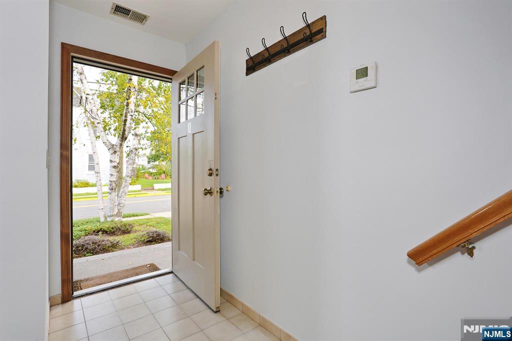 401 3rd A Property Photo 3
