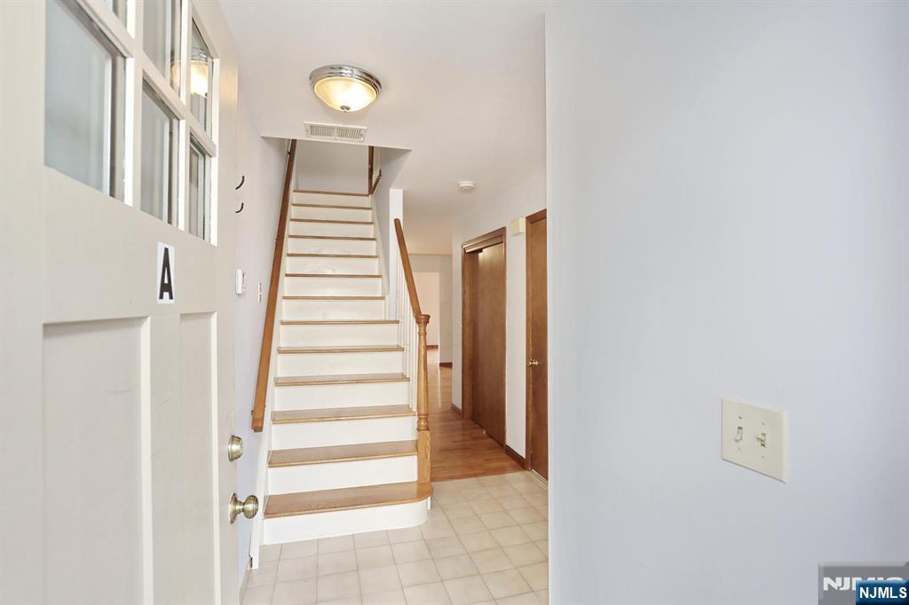 401 3rd A Property Photo 4