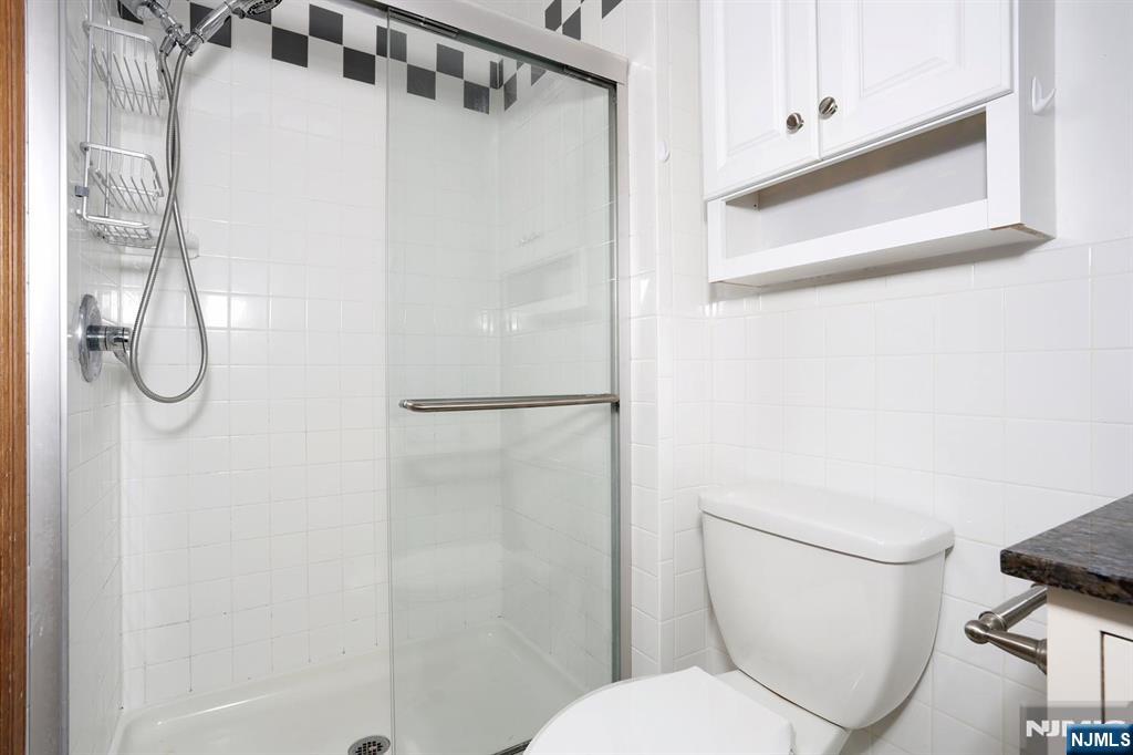 401 3rd A Property Photo 20