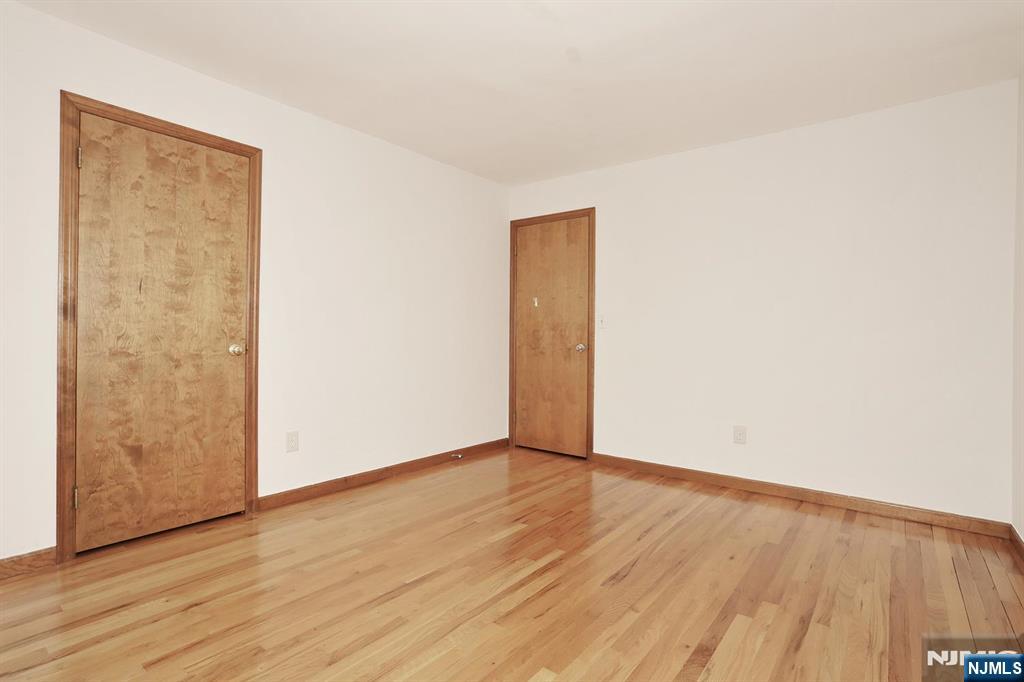 401 3rd A Property Photo 23
