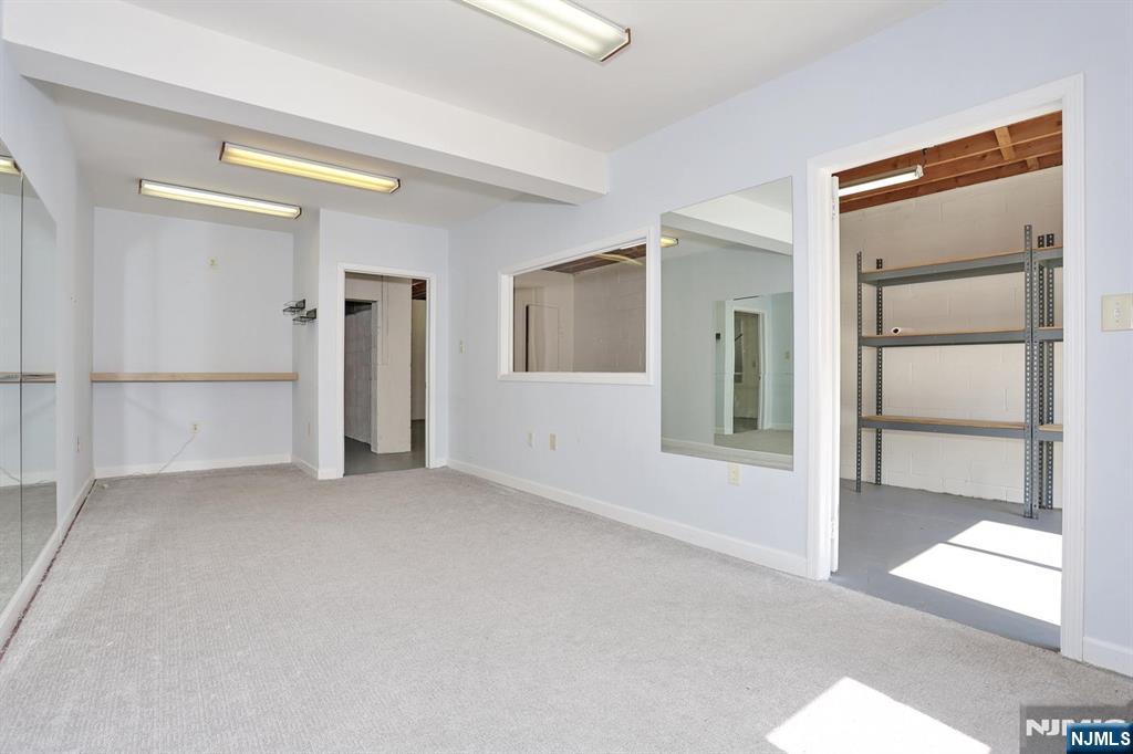 401 3rd A Property Photo 29