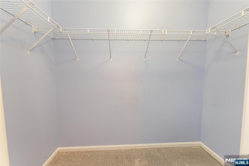 401 Dalton Court Property Photo 16
