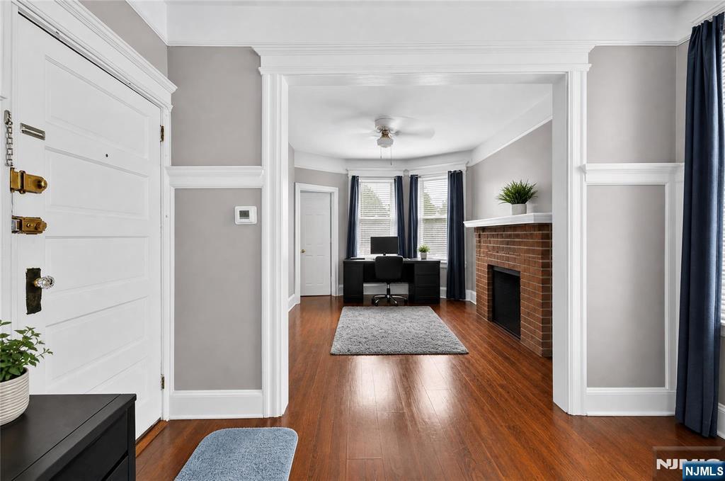 76 Laurel Avenue Property Photo 39