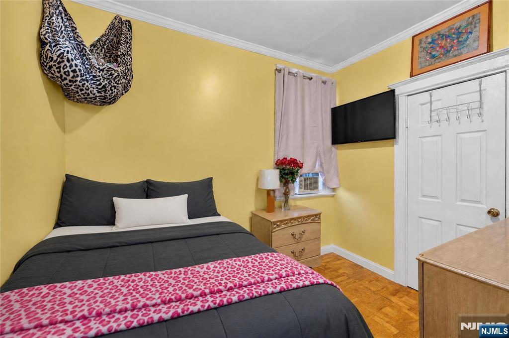 76 Laurel Avenue Property Photo 43