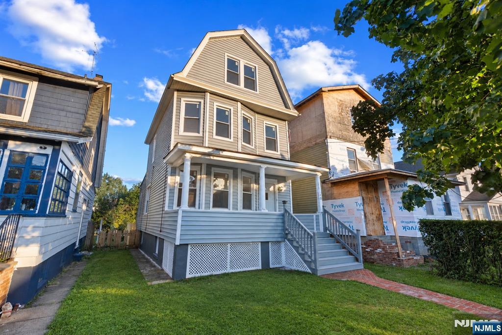 190 Watchung Avenue Property Photo 1