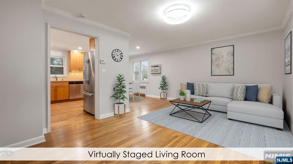 464 Dorchester Road Property Photo 2