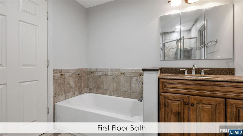 464 Dorchester Road Property Photo 15
