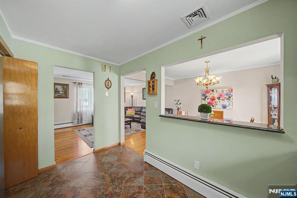 16 6th Street Property Photo 11