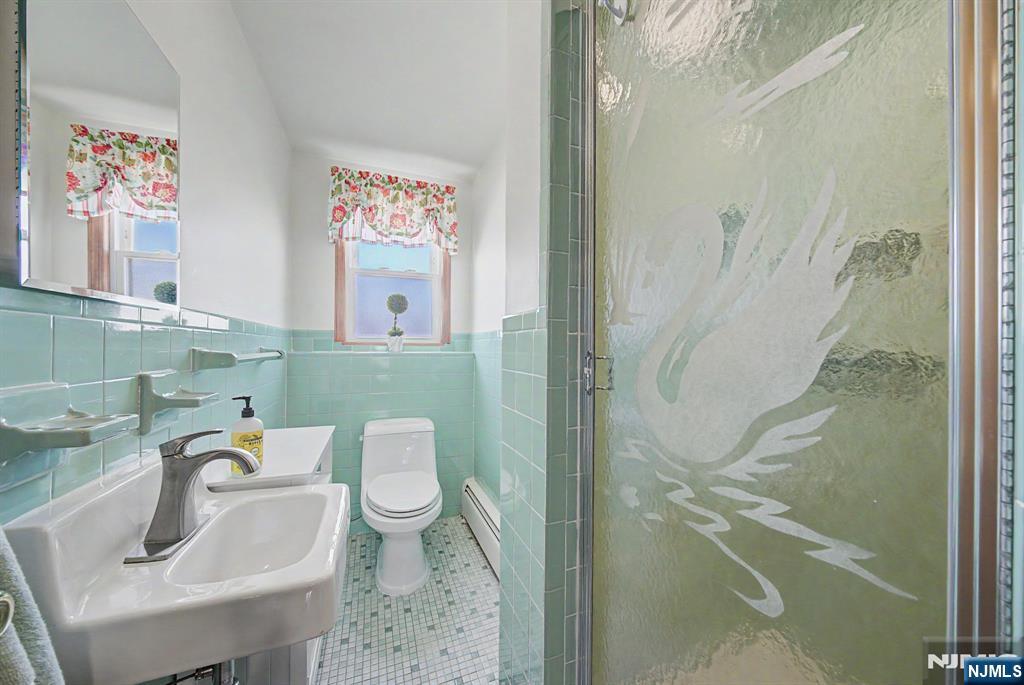 16 6th Street Property Photo 29