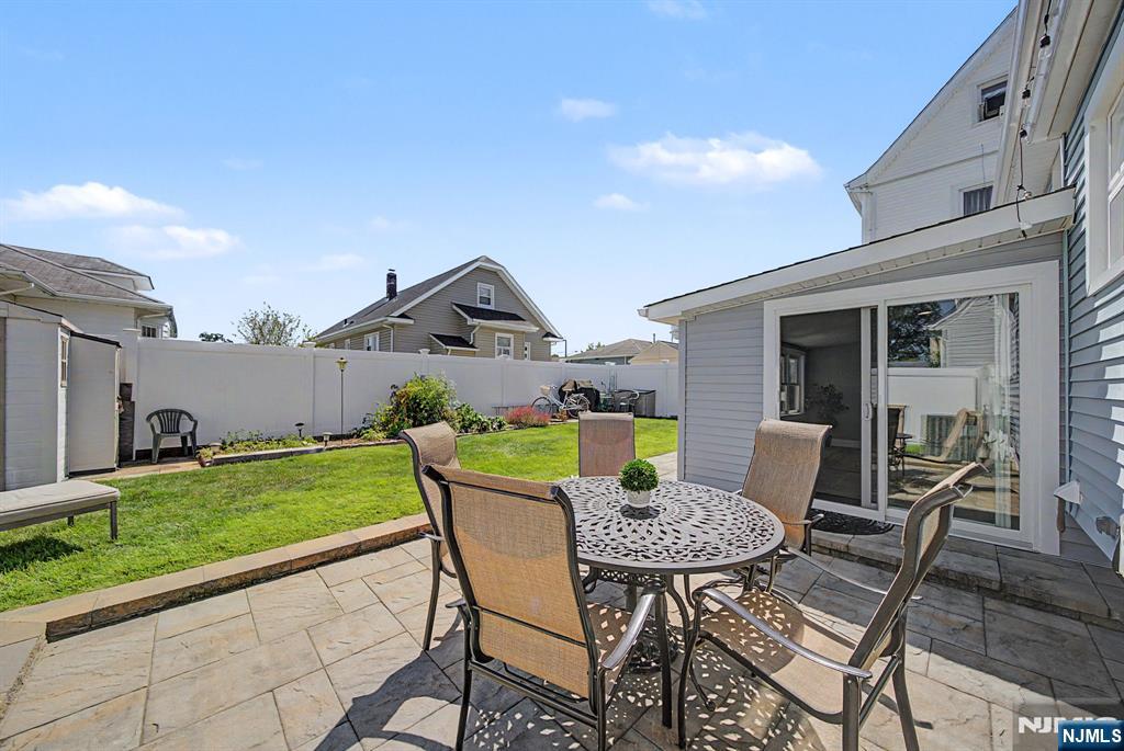 16 6th Street Property Photo 41