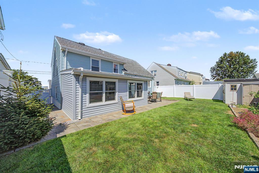 16 6th Street Property Photo 45