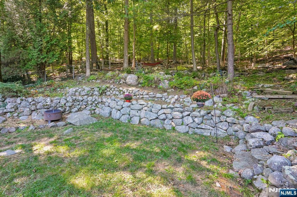 122 Skyline Lake Drive Property Photo 35